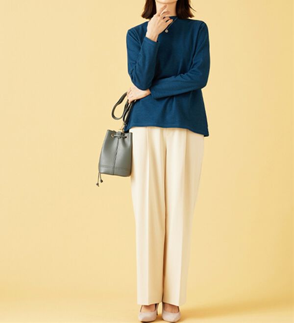 BELLUNA（ベルーナ）の「肌に優しい吸湿発熱ふんわりプルオーバー（カットソー）」｜詳細画像