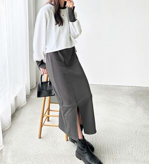 GeeRA（ジーラ）の「配色裏毛スウェットセットアップワンピース（カットソーワンピース）」｜オートミール&times;チャコール