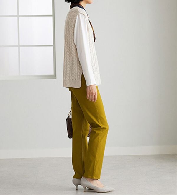 BELLUNA（ベルーナ）の「静電防止！蓄熱綿サテンストレッチカラーパンツ（フルレングスパンツ）」｜詳細画像