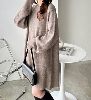 GeeRA（ジーラ）の「ボートネックミニ丈ニットワンピース（ニットワンピース）」｜ブラウン