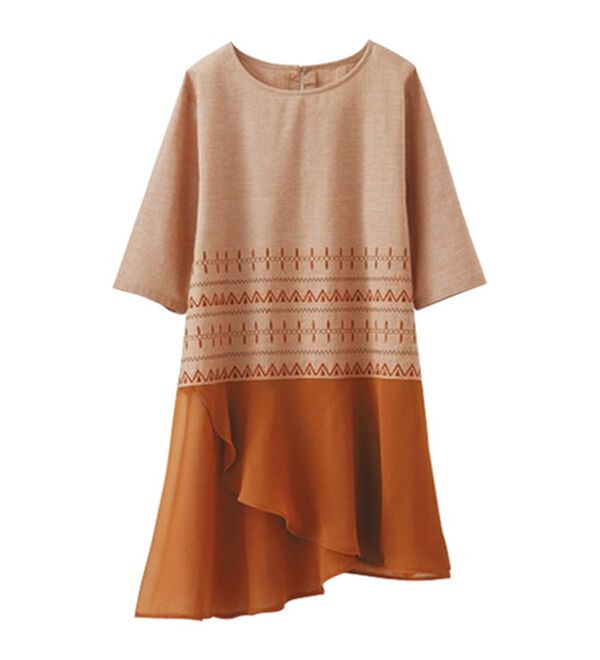 BELLUNA（ベルーナ）の「ひんやり！ふわっと揺れる異素材切替刺しゅうチュニック（チュニック）」｜詳細画像