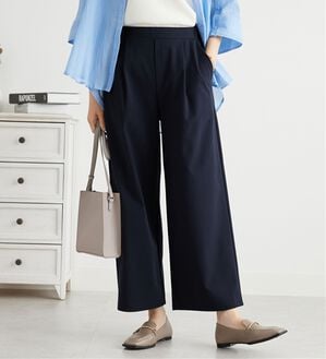 BELLUNA（ベルーナ）の「ポンチ素材タック使いワイドパンツ（ワイドパンツ・ガウチョ）」｜ネイビー