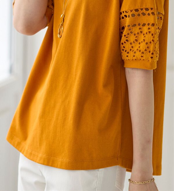 BELLUNA（ベルーナ）の「袖レース切替デザインプルオーバー（カットソー）」｜詳細画像