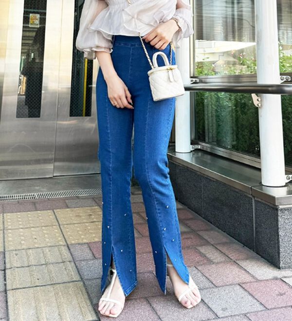 GeeRA（ジーラ）の「ハートスタッズ付フレアーパンツ（フルレングスパンツ）」｜詳細画像