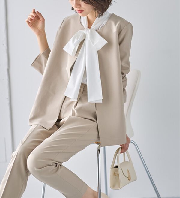 GeeRA（ジーラ）の「【２点セット】フレアーラインジャケットセットアップスーツ（パンツスーツ）」｜詳細画像