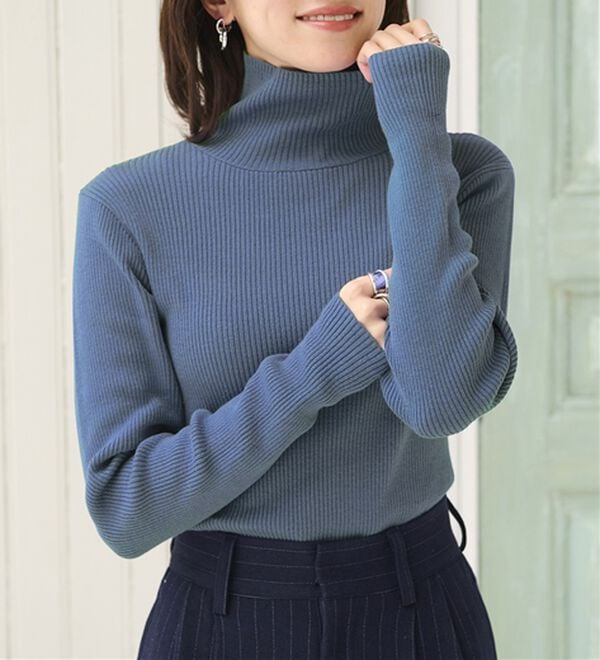 BELLUNA（ベルーナ）の「ハピネスコットン１００％&times;吸湿発熱リブタートルニット＜＆ｃｏｃｏｃｈｉ＞（ニット・セーター）」｜詳細画像