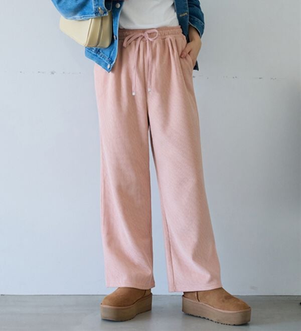 BELLUNA（ベルーナ）の「なめらかコーデュロイワイドパンツ（ワイドパンツ・ガウチョ）」｜詳細画像