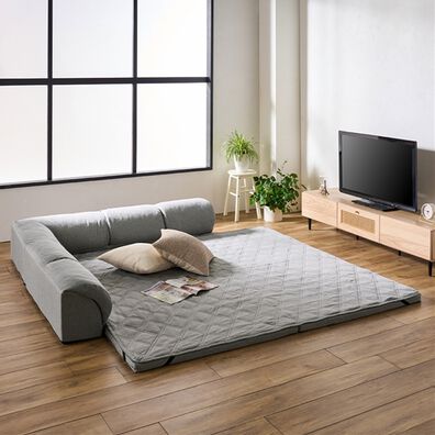 iellio（イエリオ）の「はっ水ゆったり・まったりクッション一体型ラグ＜洗える・布帛（ふはく）タイプ・フロアソファ・ローソファー・ロングシーズン＞（ラグ）」