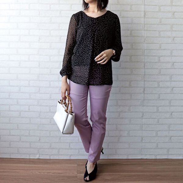 BELLUNA（ベルーナ）の「タック使いシフォンプリントブラウス（ブラウス）」｜詳細画像