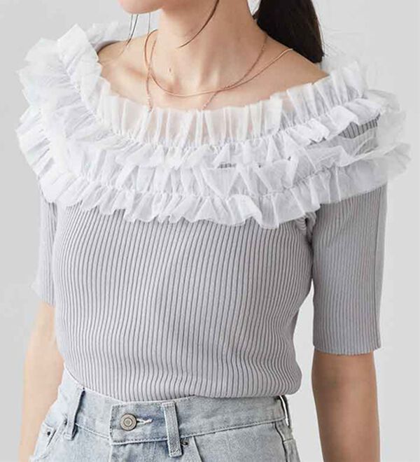 RANAN（ラナン）の「チュールフリルオフショルニット（ニット・セーター）」｜詳細画像