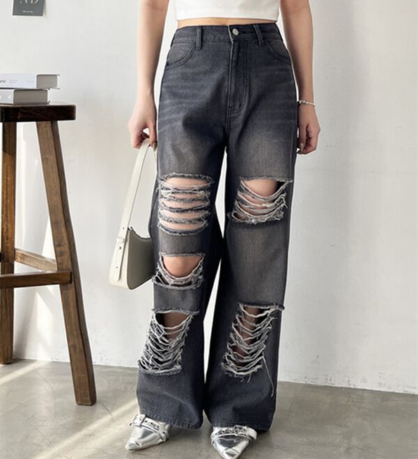 GeeRA（ジーラ）の「オリジナルパットダメージワイドデニム（ワイドパンツ・ガウチョ）」｜詳細画像