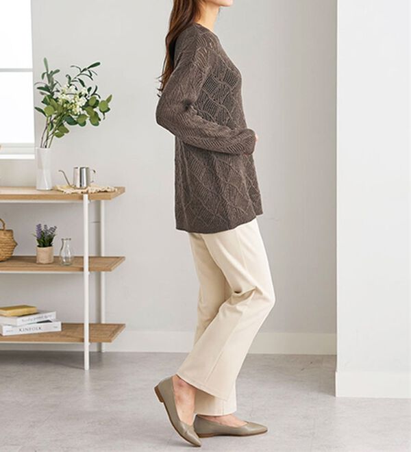 BELLUNA（ベルーナ）の「リーフ柄透かし編ニットチュニック（チュニック）」｜詳細画像