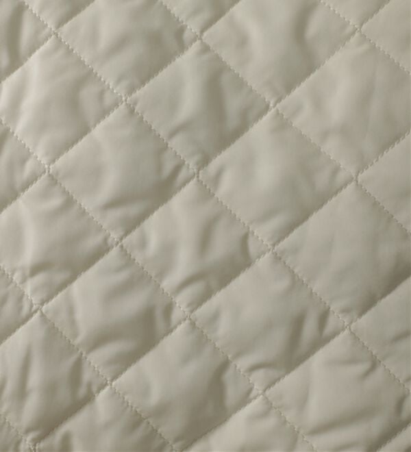 BELLUNA（ベルーナ）の「パイピング使い裏ボアキルトコート（ハーフコート）」｜詳細画像