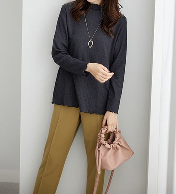 BELLUNA（ベルーナ）の「ジャカード素材メローデザインプルオーバー（カットソー）」｜詳細画像