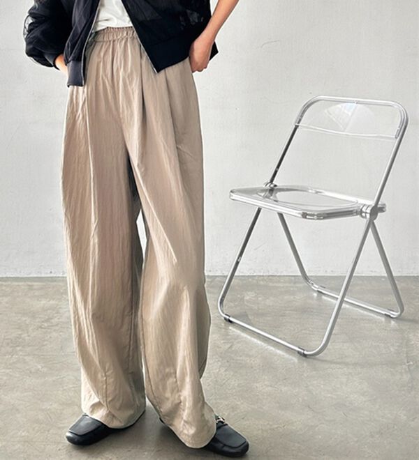 GeeRA（ジーラ）の「さらとろ素材が嬉しい！ダブルタックワイドパンツ（フルレングスパンツ）」｜詳細画像