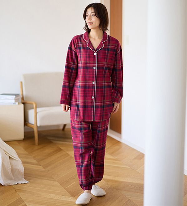 LAVIENNE（ラヴィエンヌ）の「綿１００％ふんわり柔か微起毛パジャマ（パジャマ・ルームウェア）」｜詳細画像