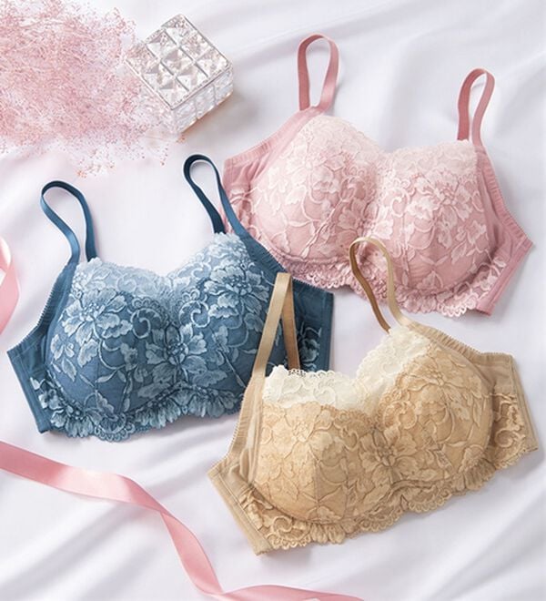 LAVIENNE（ラヴィエンヌ）の「【美&times;ラクに整う】グラマーさんの楽してキレイに包み込むノンワイヤーブラ（ブラジャー）」｜詳細画像