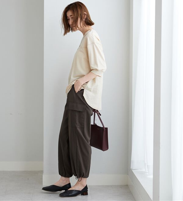 BELLUNA（ベルーナ）の「配色ステッチデザインプルオーバー（カットソー）」｜詳細画像