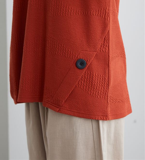 BELLUNA（ベルーナ）の「波柄ジャカード素材裾ボタンチュニック（チュニック）」｜詳細画像