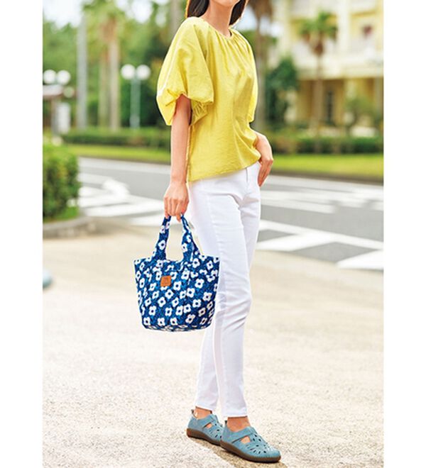 BELLUNA（ベルーナ）の「ステッチ使いゆったりカットワークサンダル（サンダル・ミュール）」｜詳細画像