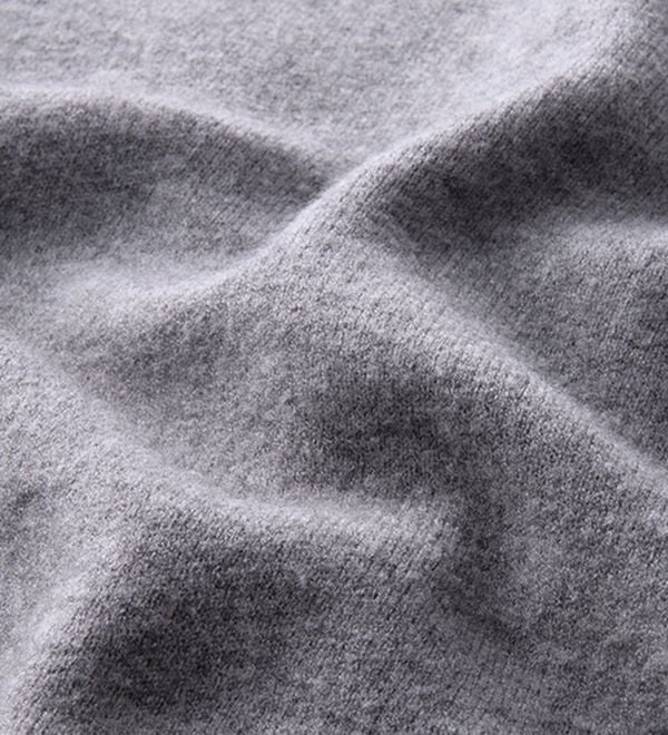 RANAN（ラナン）の「【4つの機能付き】洗える！ゴールド調ボタンニットカーディガン（ニットカーディガン）」｜詳細画像