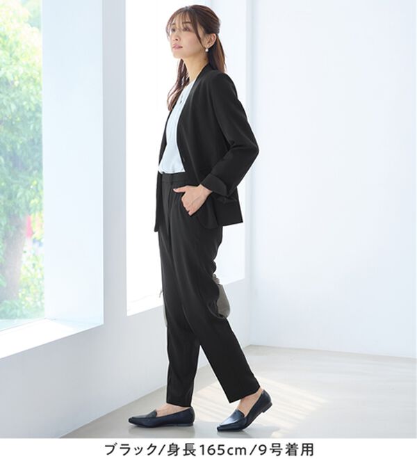 alotta（アロッタ）の「【２点セット】洗える！多機能ノーカラージャケットスーツ（パンツスーツ）」｜詳細画像