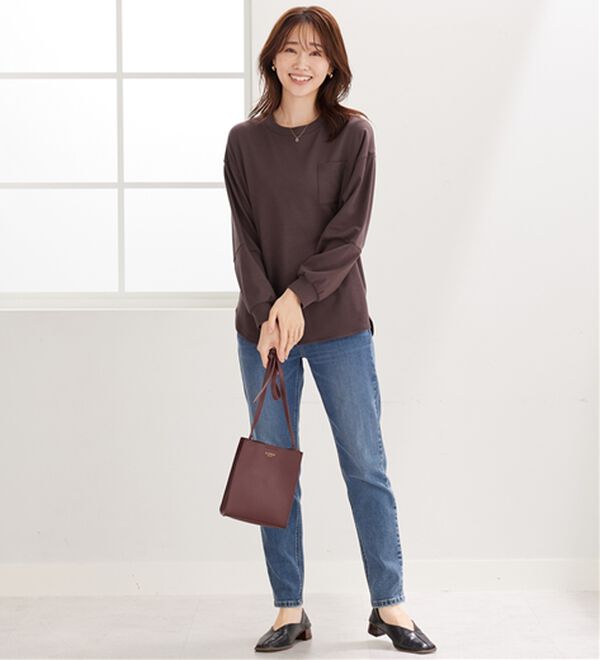 BELLUNA（ベルーナ）の「吸湿発熱ポンチ素材袖切替プルオーバー（カットソー）」｜詳細画像