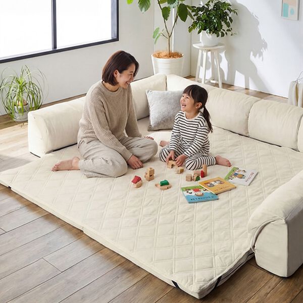 iellio（イエリオ）の「はっ水ゆったり・まったりクッション一体型ラグ＜布帛（ふはく）タイプ・フロアソファ・ローソファー・ロングシーズン＞（ラグ）」｜詳細画像