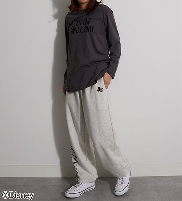 BELLUNA（ベルーナ）の「＜Ｄｉｓｎｅｙ＞【ミッキー】ロゴプリント裏起毛スウェットパンツ（ワイドパンツ・ガウチョ）」｜詳細画像