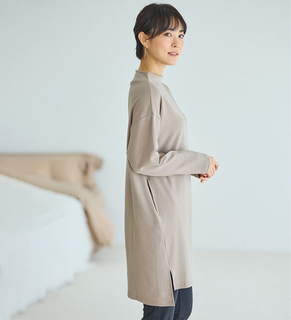 BELLUNA（ベルーナ）の「《ＨｕｇＲｅａｍコットン》ボトルネックチュニック（チュニック）」｜詳細画像