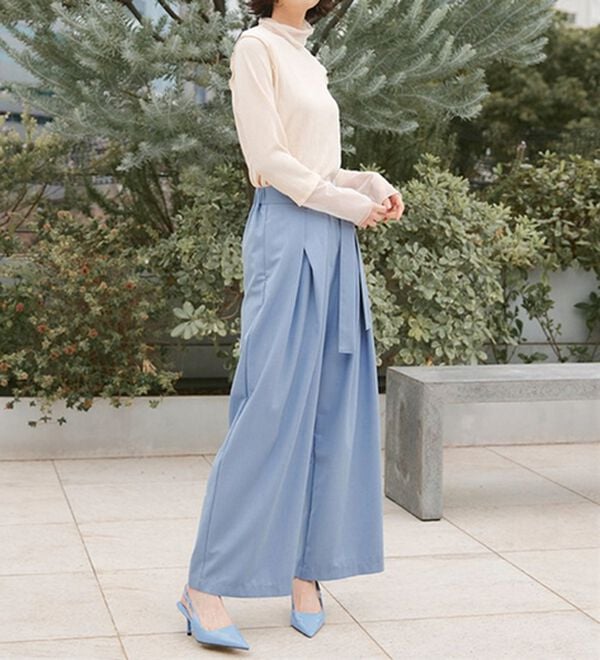 新品　MOMENTO ワイドレッグ ガウチョパンツ 1 M　アーバンリサーチ ITEMS URBANRESEARCH（アイテムズ アーバンリサーチ） パンツ イージー