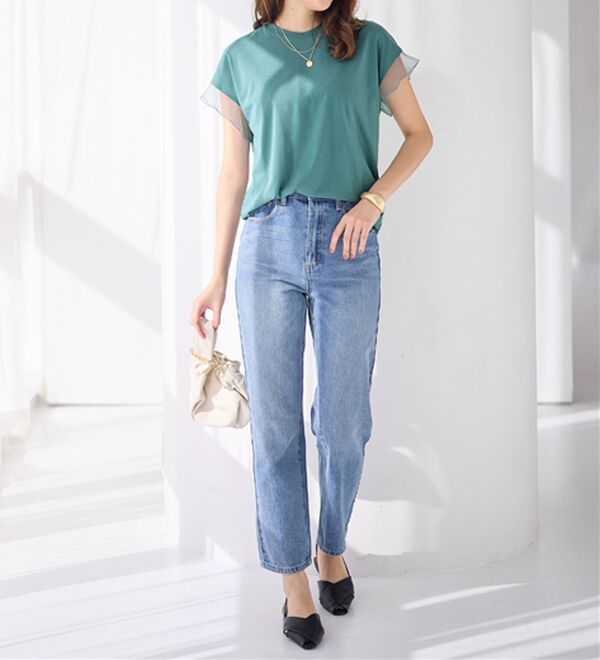 alotta（アロッタ）の「１枚でこなれ感！袖チュールデザイン綿混Ｔシャツ（Tシャツ）」｜詳細画像