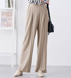 alotta（アロッタ）の「ぐーんと伸びる！ラクして美脚ワイドパンツ（ワイドパンツ・ガウチョ）」｜グレージュ