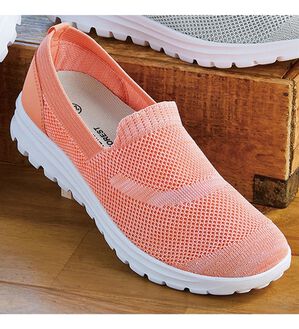 BELLUNA（ベルーナ）の「＜スカンジナビアン　フォレスト＞軽量ニットスニーカー（スニーカー）」｜ピンク