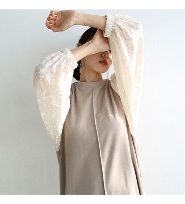 GeeRA（ジーラ）の「袖異素材カットソーワンピース（カットソーワンピース）」｜詳細画像