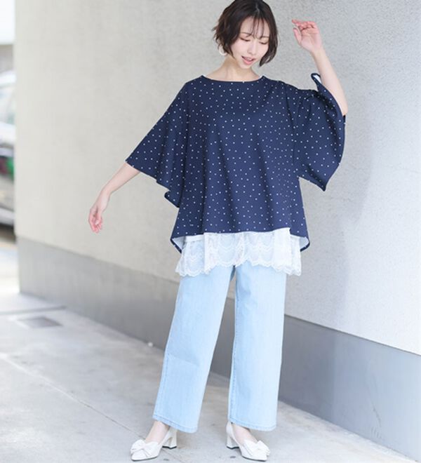 A HAPPY MARILYN（アハッピーマリリン）の「【Ｌ～６Ｌ／選べる丈】チラ見え防止！半袖フレアートップス（ブラウス）」｜詳細画像