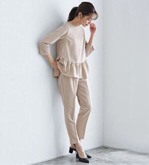 Pierrot（ピエロ）の「【選べる丈】大人のフリルセットアップ（セットアップ）」｜グレージュ