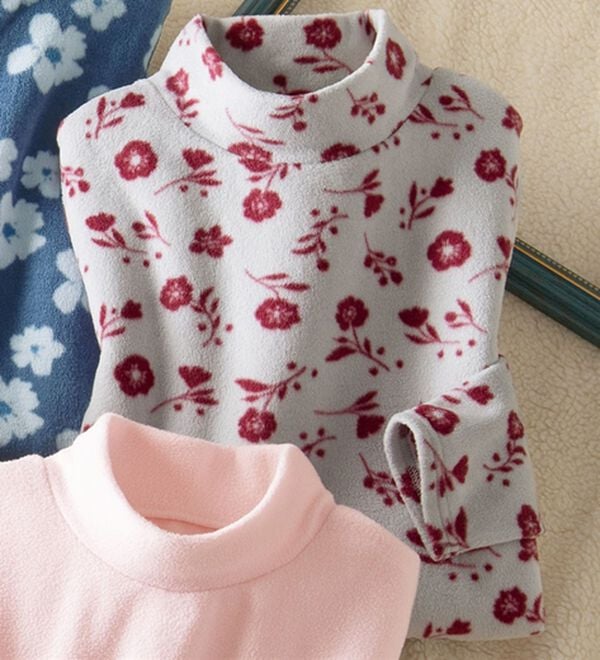 LAVIENNE（ラヴィエンヌ）の「【薄いのに暖かい】薄手ストレッチフリースのプリントハイネック長袖（ニット・セーター）」｜ライトグレー花柄