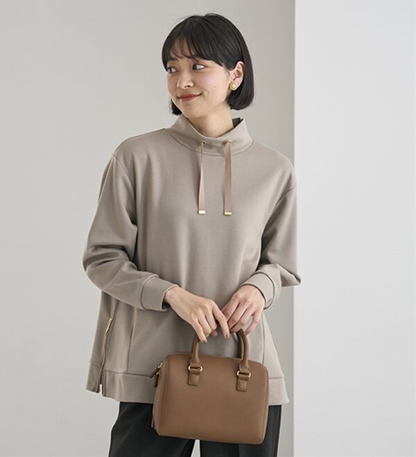 BELLUNA（ベルーナ）の「サイドジップスタンド衿プルオーバー（カットソー）」｜詳細画像