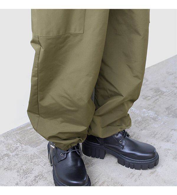 GeeRA（ジーラ）の「裾ドロストカーゴパンツ（フルレングスパンツ）」｜詳細画像