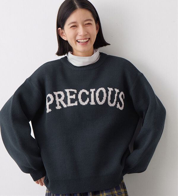 Viola e Viola（ヴィオラ エ ヴィオラ）の「ゆるシルエットロゴデザインニットトップス（ニット・セーター）」｜ネイビー