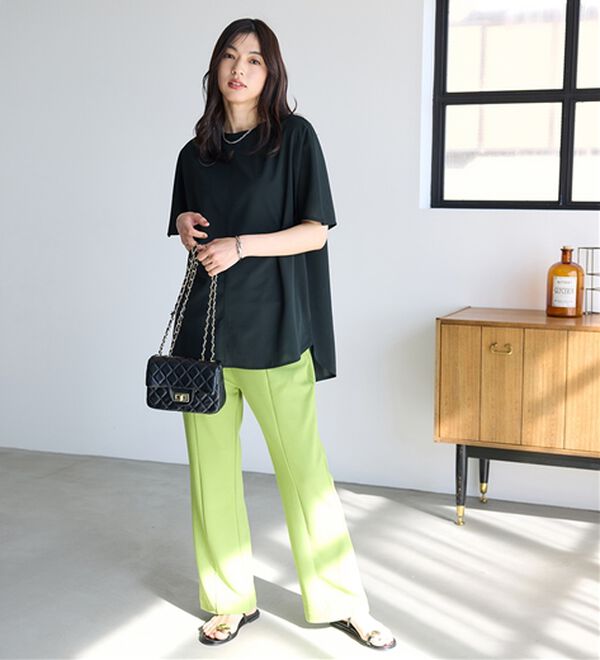 BELLUNA（ベルーナ）の「Ｔシャツ感覚なのにきちんとブラウス見え！カットジョーゼット半袖プルオーバー（カットソー）」｜詳細画像