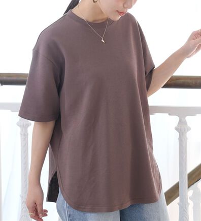 A HAPPY MARILYN（アハッピーマリリン）の「【Ｍ～８Ｌ】【ハッピーさらりん】裾ラウンド五分袖Ｔシャツ（Tシャツ）」