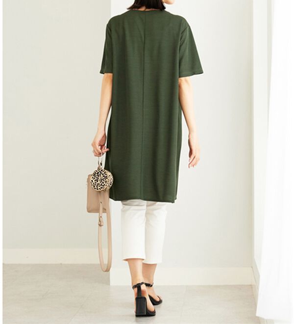 BELLUNA（ベルーナ）の「かのこ素材肩タックデザインワンピース（チュニック）」｜詳細画像