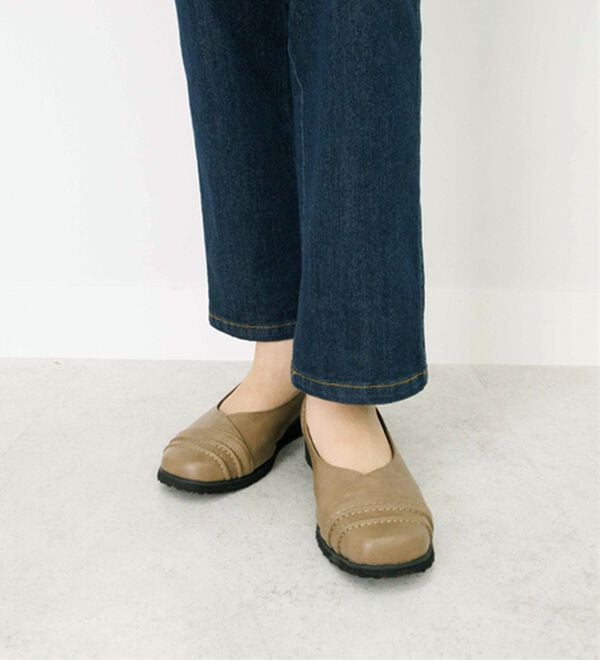 BELLUNA（ベルーナ）の「５Ｅ軽量ステッチデザインパンプス（パンプス）」｜詳細画像