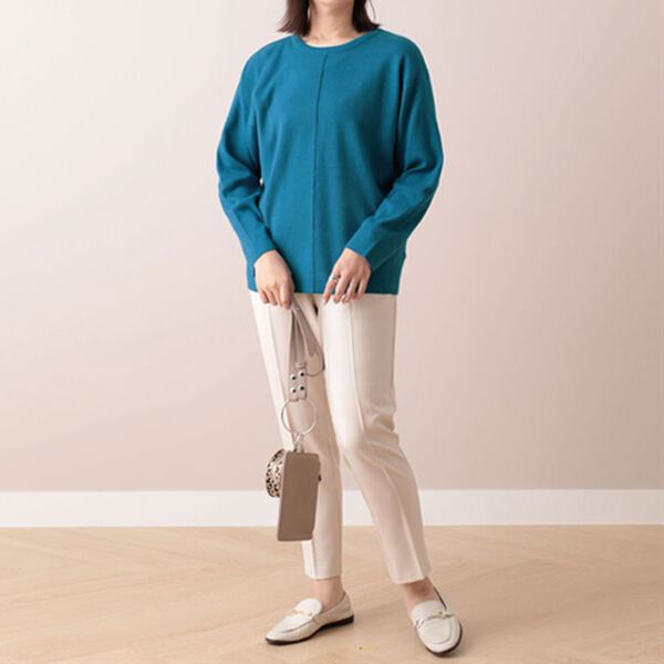 BELLUNA（ベルーナ）の「センターシームニットプルオーバー（ニット・セーター）」｜詳細画像