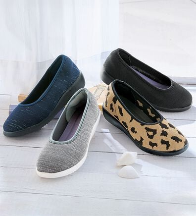 BELLUNA（ベルーナ）の「幅広ラクちんニットパンプス（パンプス）」