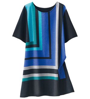 BELLUNA（ベルーナ）の「綿・テンセル（ＴＭ）繊維ロング丈プリントＴシャツ（Tシャツ）」｜ブロック柄