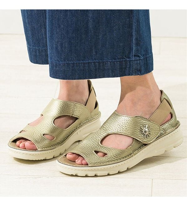 ルフラン（ルフラン）の「アビータ　サンモチーフ付き４Ｅサンダル（サンダル・ミュール）」｜シャンパンゴールド