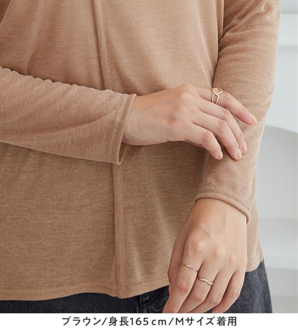 Viola e Viola（ヴィオラ エ ヴィオラ）の「スラブシアーテレコアシメデザイントップス（カットソー）」｜詳細画像